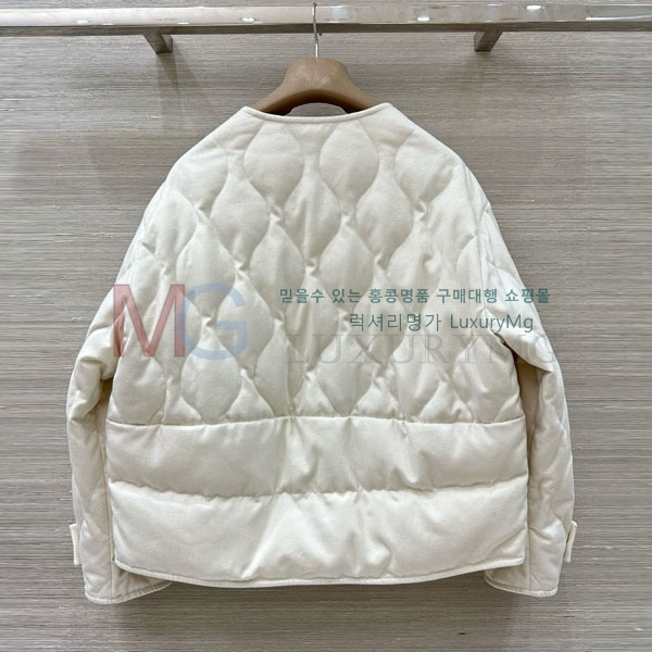 ���� �η�**�� �ٿ� �е� LP2923022-7