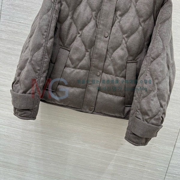 ���� �η�**�� �ٿ� �е� LP2923022-8