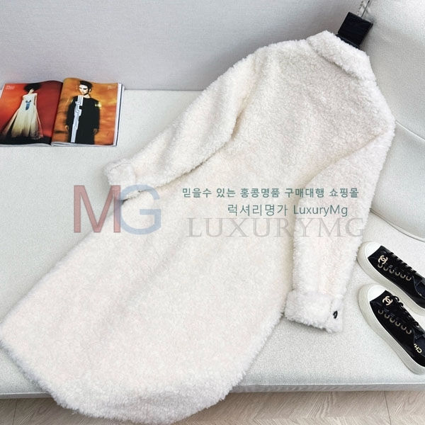  η** þ   Ʈ LP2324077-5