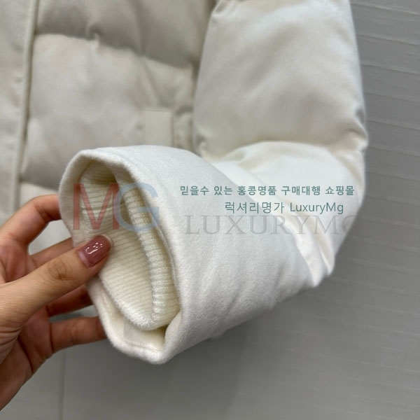 ���� �η�**�� �ٿ� �е� LP2923022-11