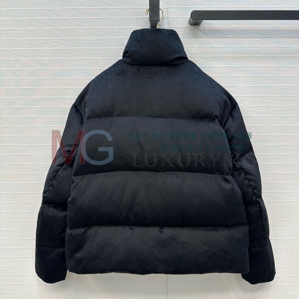 ���� �η�**�� �ٿ� �е� LP2923022-12