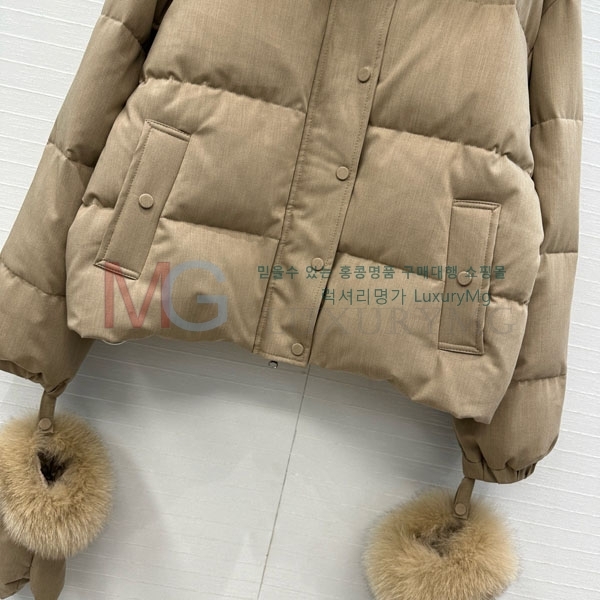 ���� �η�**�� �ٿ� �е� LP2923022-13