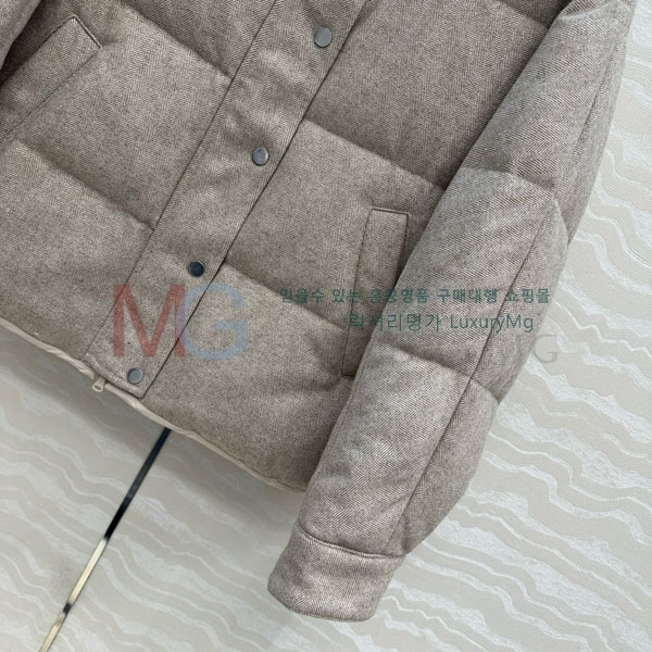 ���� ���ڷ� ��ġ�ڸ� �ٿ� �е� BC312202-5