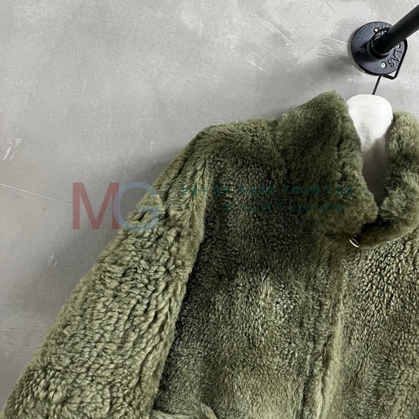 ���� �η�**�� ��� �þ �� ���� LP31055-18