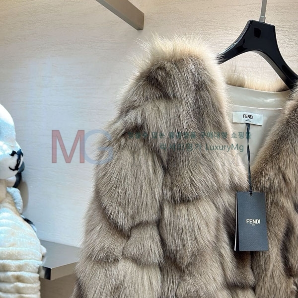   þ   FEND234507-9