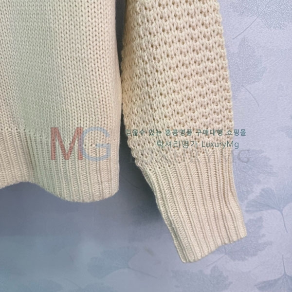 ���� ��* ������ CH6230657-7