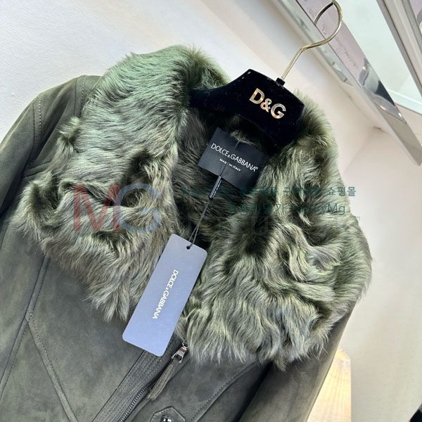  üذٳ þ   DG3240354-6