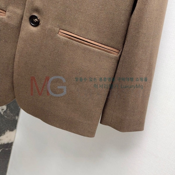 ���� �η�**�� ���� LP2923450-8