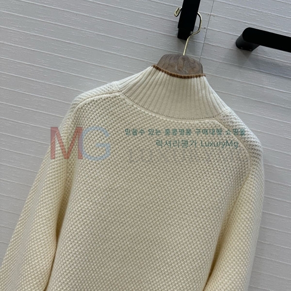 ���� �η�**�� ������ LP320344-3