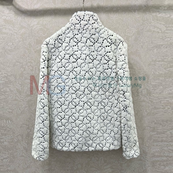 ���� ��* ���� CH2345077-7