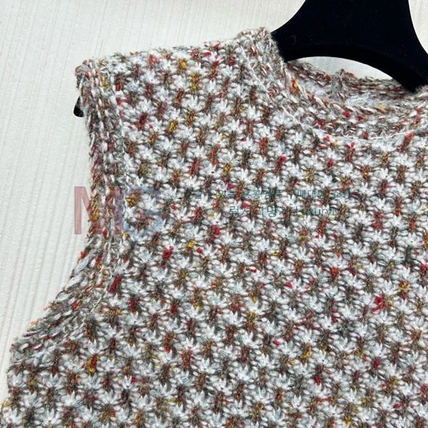 ���� ��**�� ���� LP562230-4