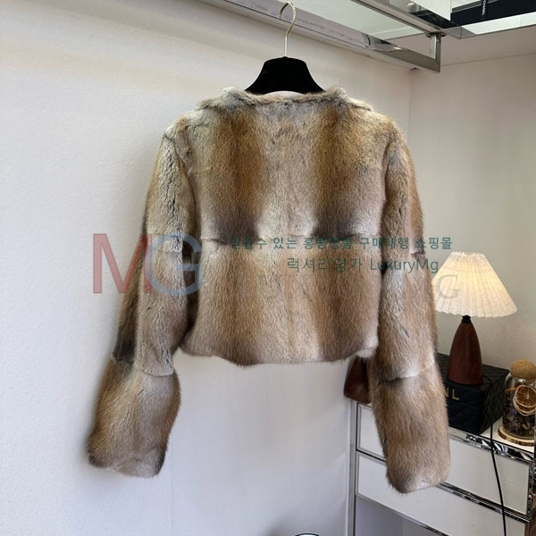   þ   FEND234507-7