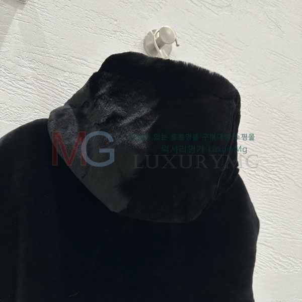   þ    PRA232402-10