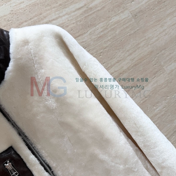 �������� �η�**�� �þ �� ���� LP23345054-31