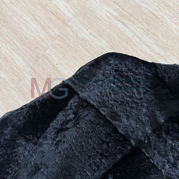  ο þ   LOW234080-5