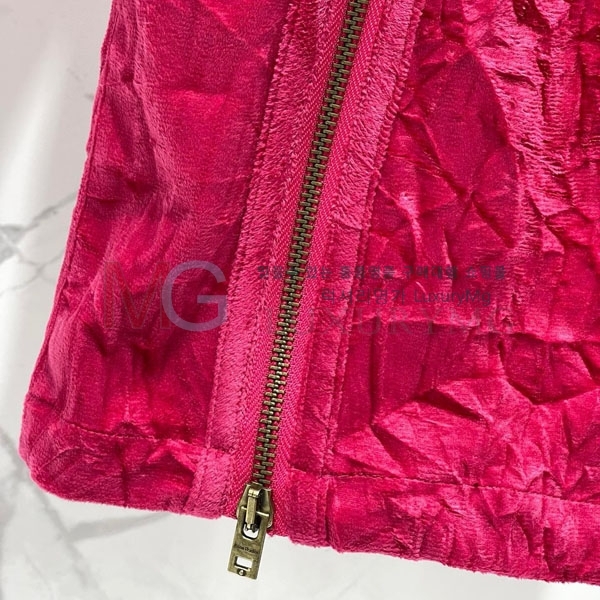  ũ Ʃ  AU232340238-2