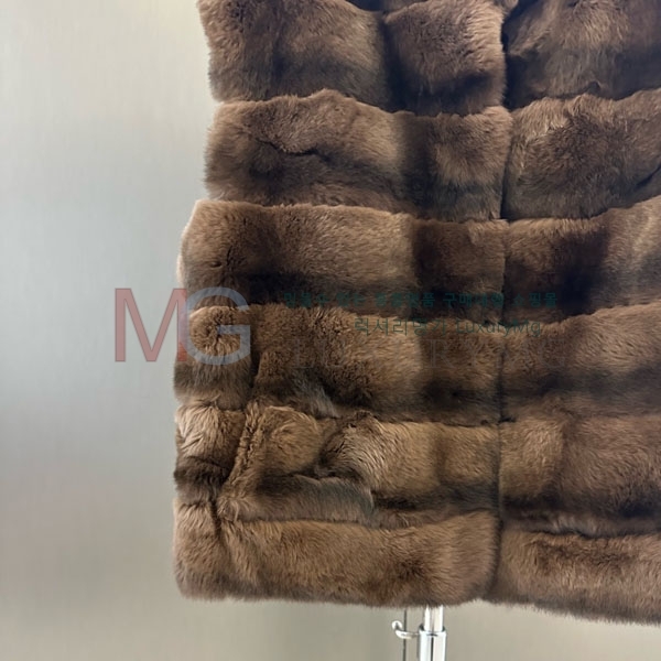   þ    DO8282306-13