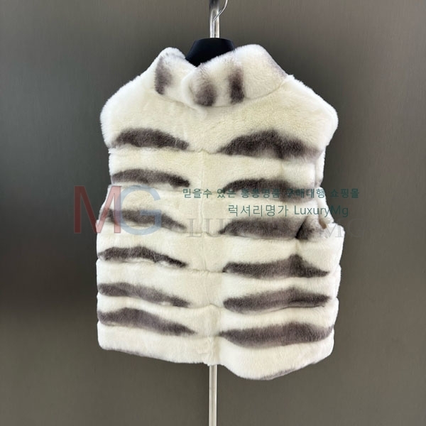   þ    DO8282306-14