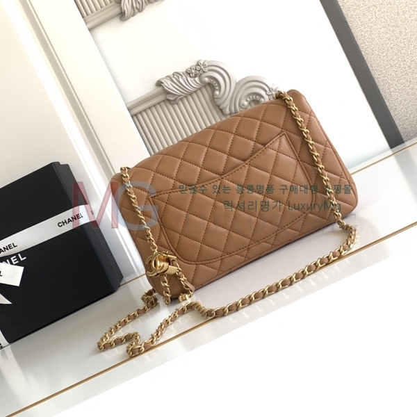 ��* Ŭ���� �̵� �÷��� AS5756-4