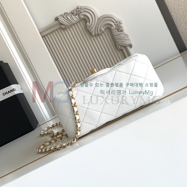 ��* Ŭ���� �̴� �÷��� AS5758-3