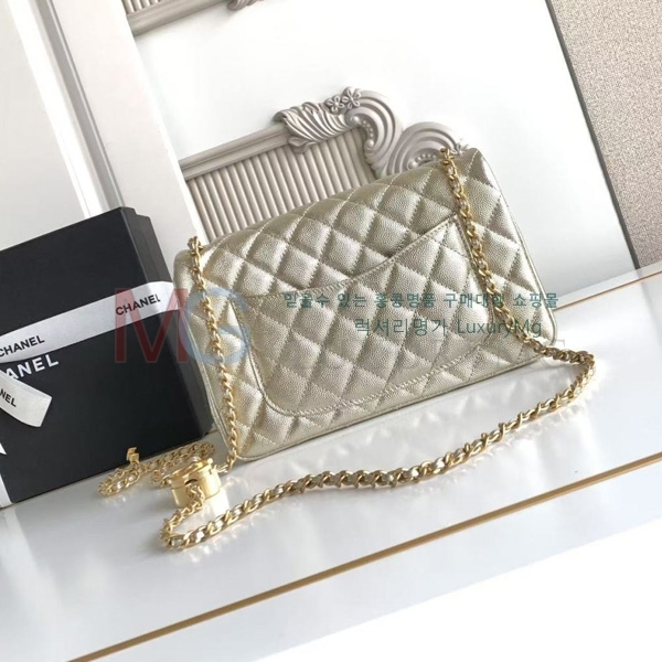 ��* Ŭ���� �̵� �÷��� AS5756-5