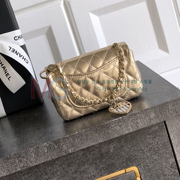 ��* �̴� �÷��� A72030-7