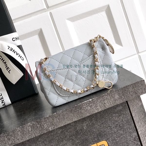 ��* �̴� �÷��� A72030-6