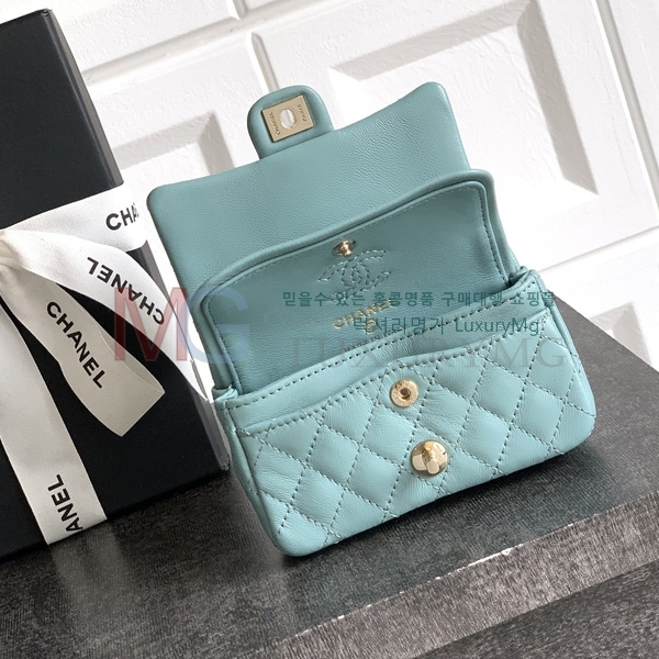 ��* �̴� �÷��� A72030-1