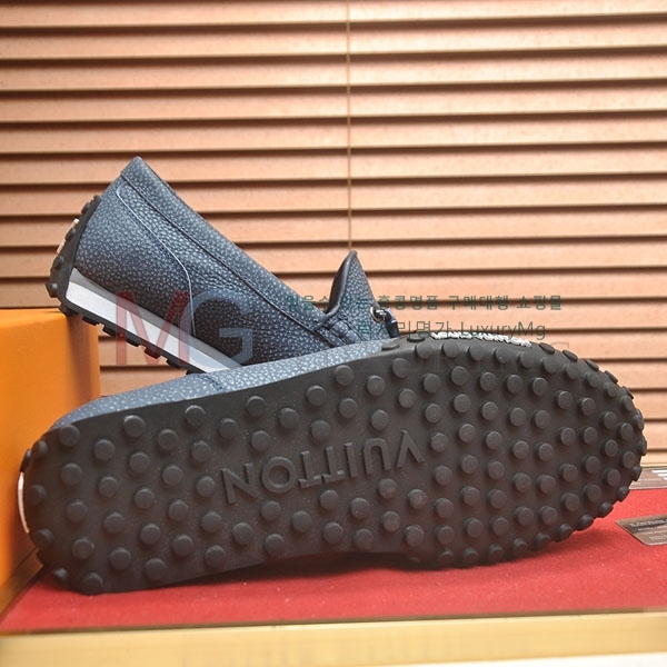  ̺ ĳ־  1LV303667-5