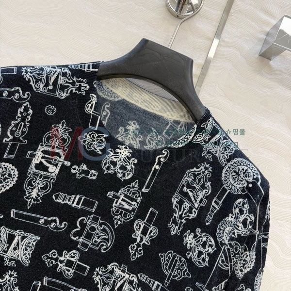 ���� �����޽� ���� Ƽ���� HE632683-8