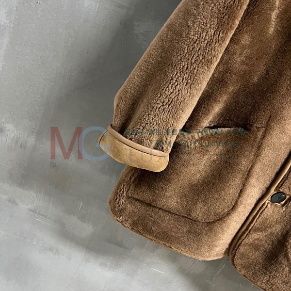  ο  þ   LOW23404-6