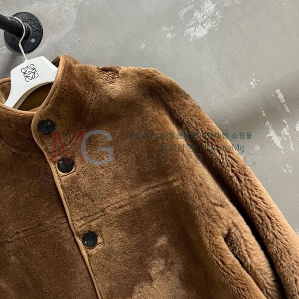  ο  þ   LOW23404-6