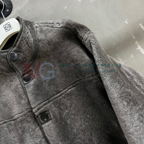  ο  þ   LOW23404-7