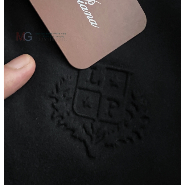 ���� �η�**�� ��Ŷ LP6384679-1