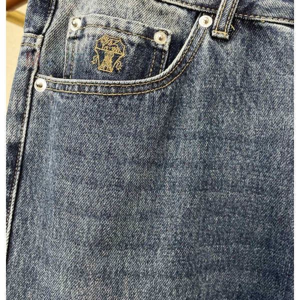 ���� ���ڷ� ��ġ�ڸ� û���� BC256390