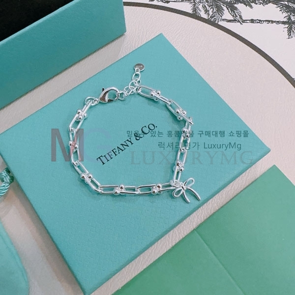 Ƽ�Ĵ� ���� �������� TF524504-10