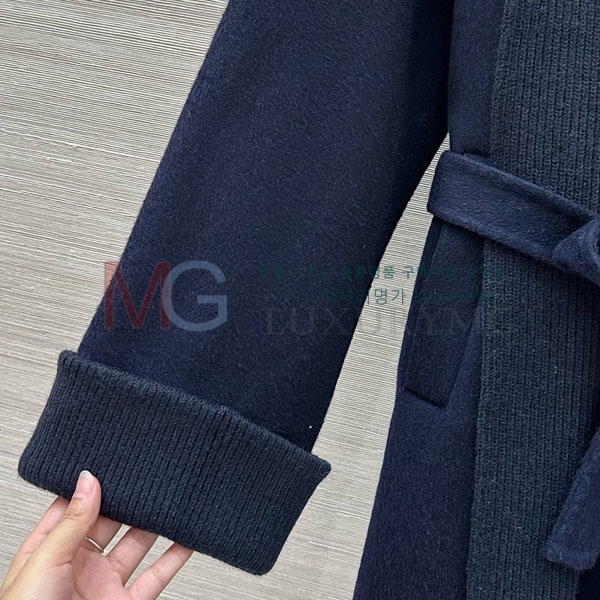  η**   Ŷ LP422564-5