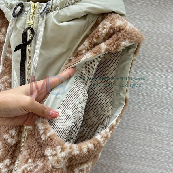  ̺ þ    LV2145606-1