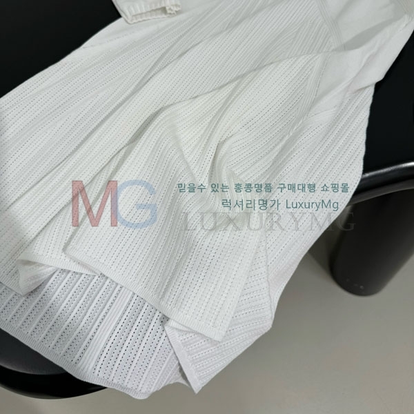 ���� ��* ���ǽ� CH4252205-6