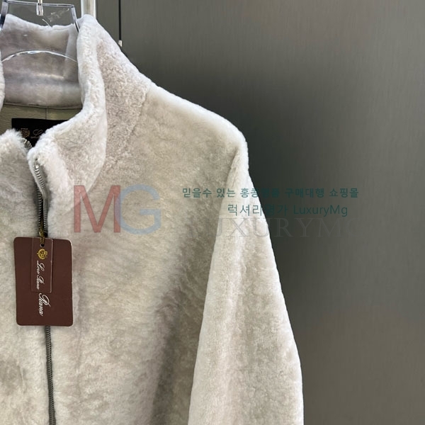  η** þ   LP422564-7