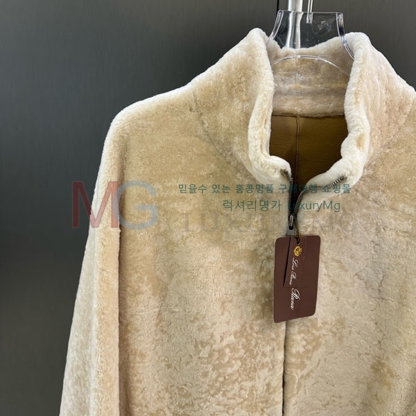  η** þ   LP422564-8