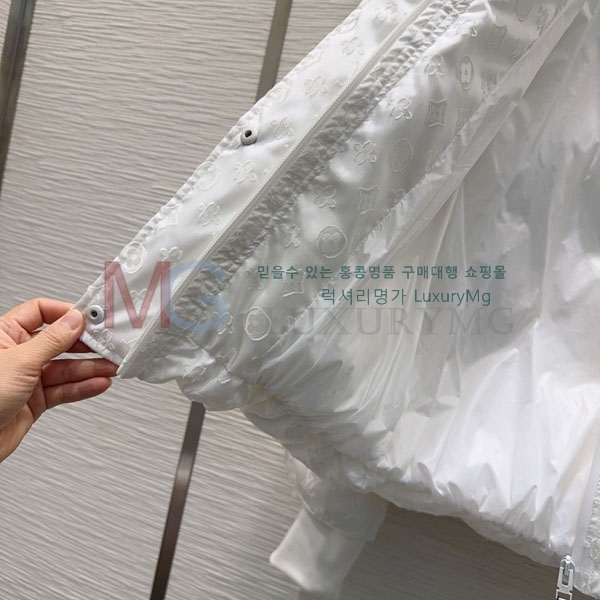  ̺ ٿ е LV2145606-4