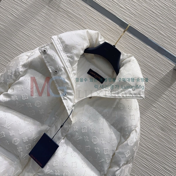  ̺ ٿ е LV2145606-4