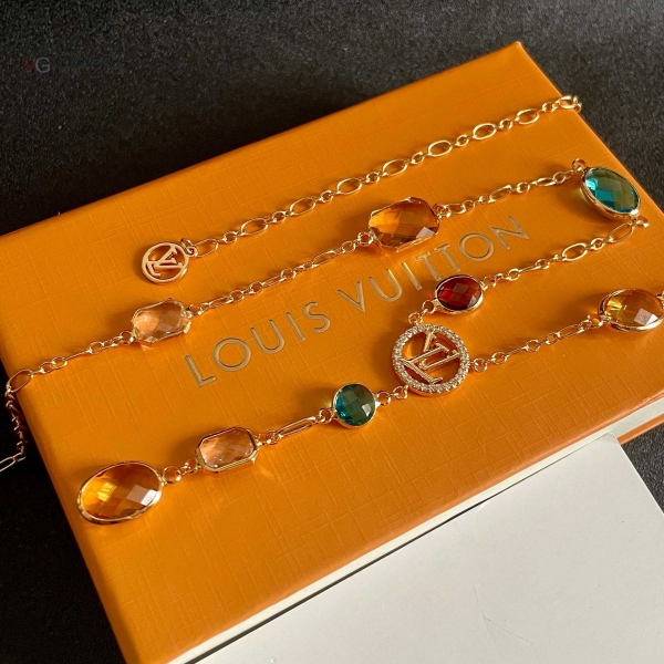 �������� ���̺��� ����� LV76234021-9