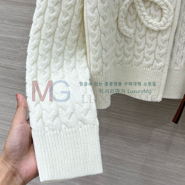 ���� �ο��� ������ ����� LO86576-4