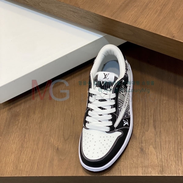 ���� ����*�� ����Ŀ�� 8LV60055-4