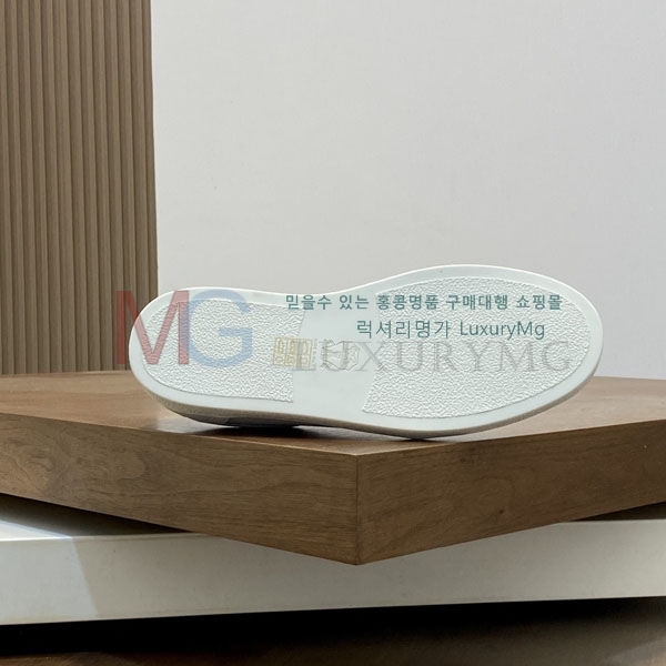 ���� ���ڷ� ��ġ�ڸ� ����Ŀ�� 6BC15580