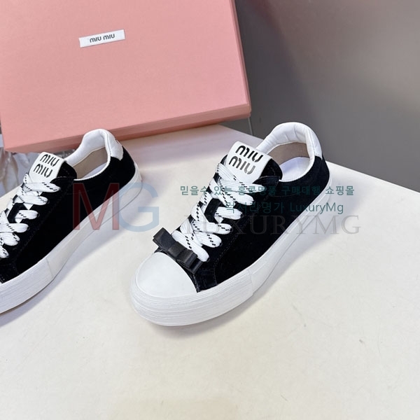 ���� �̿�̿� ����Ŀ�� MI3308801-2