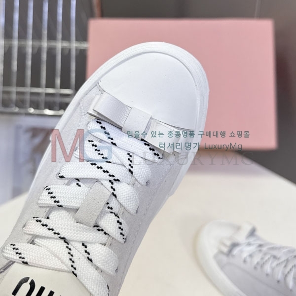 ���� �̿�̿� ����Ŀ�� MI3308801-3