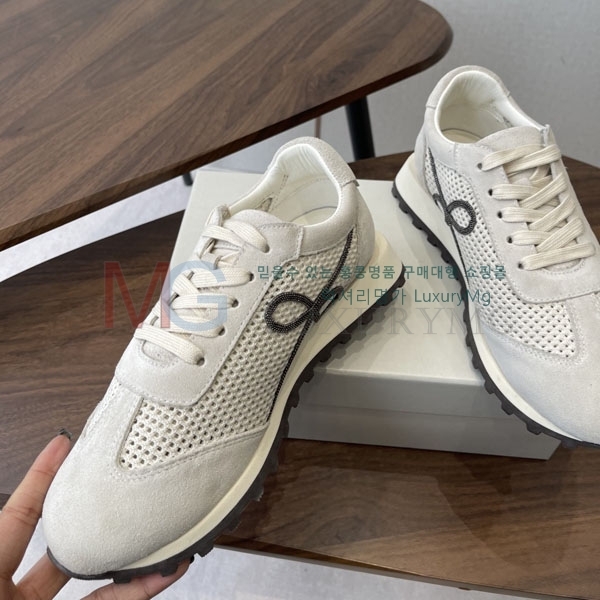 ���� ���ڷ� ��ġ�ڸ� ����Ŀ�� BL559049-4